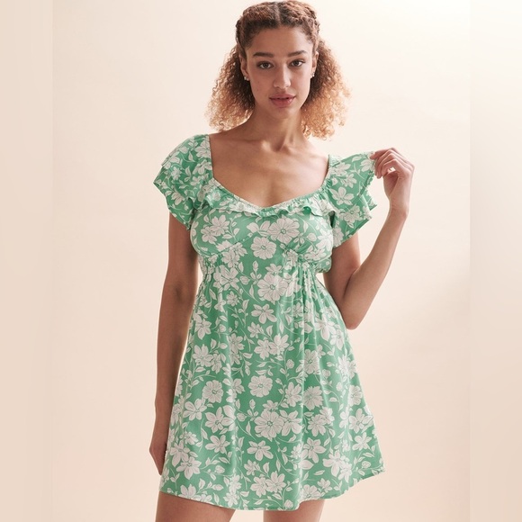 Billabong Enchant Me Ruffle Sleeves Floral Print Plunge Mini Dress Size Large - Picture 1 of 7